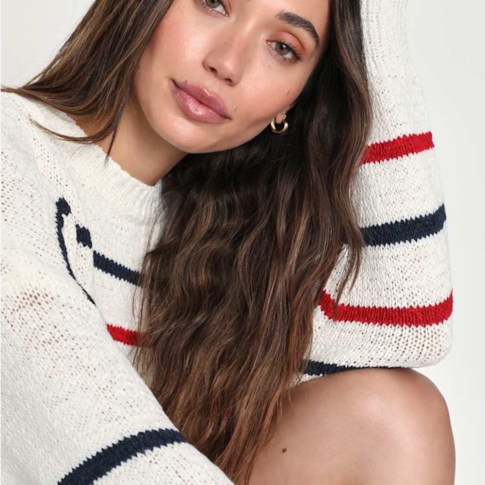 Lulu’s White Stripe Knit Sweater Coastal Casual Relaxed Pullover Size L - Picture 2 of 8
